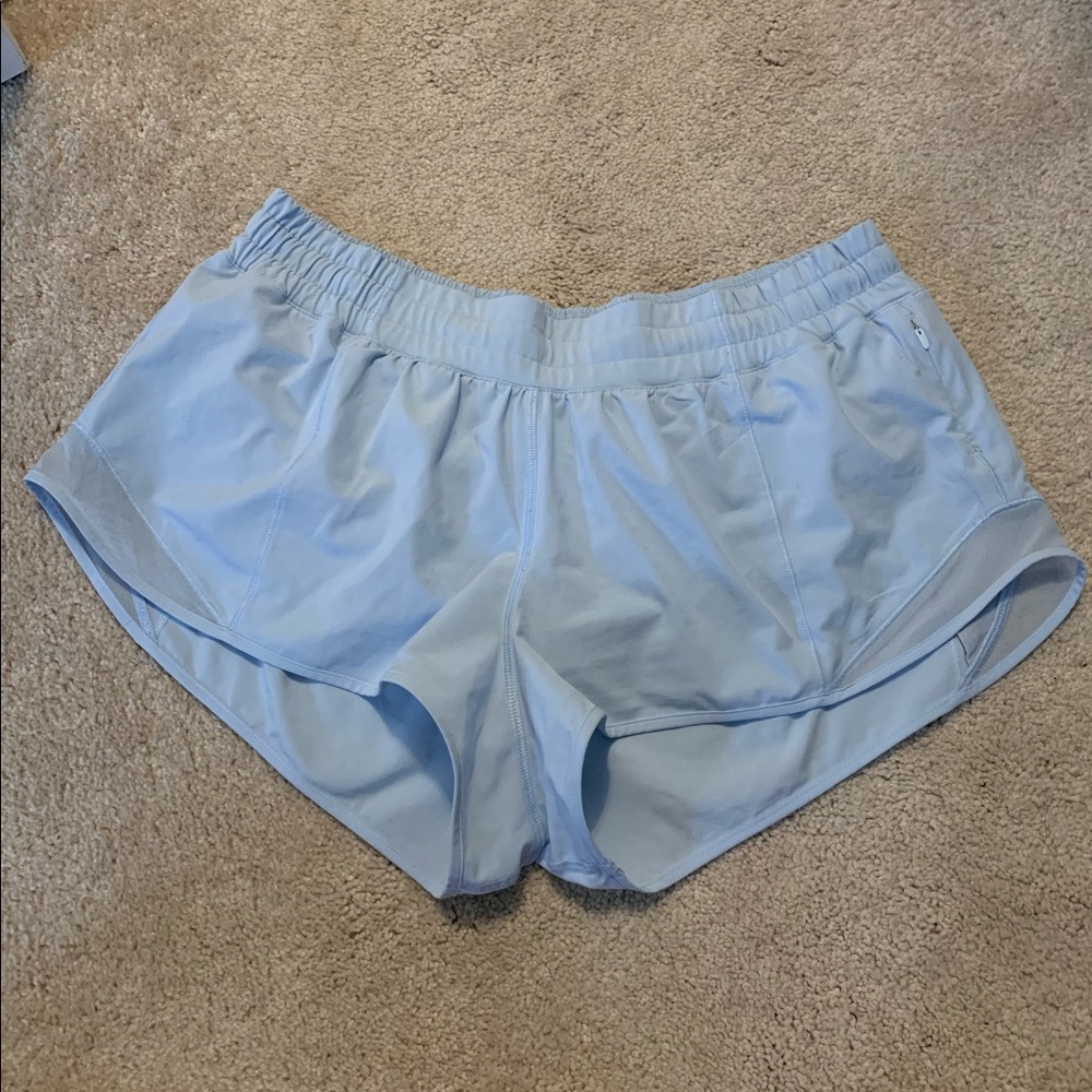 Lululemon Hotty Hot Short 2.5”